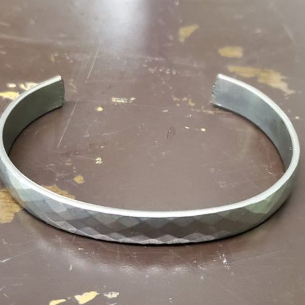 Solid Copper Silvertone triangle embossed Bracelet